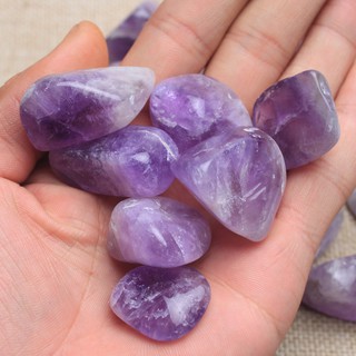 Crystal raw ore, natural violet violet crystal, stone, stone, fish stone
