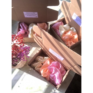 Gift box scrunchies | suprise box scrunchies | Suprise box | gift box purse