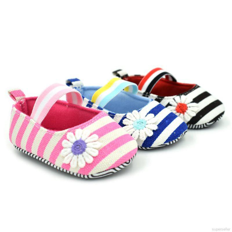 Cute Newborn Baby Girls Flower Crib Soft Soled Striped Shoes
