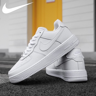 2022 New Air Force Series Sports Shoes Men'S White Simple Fashion Non-Slip Wear-Resistant Board Shoes Casual Shoes 37-45