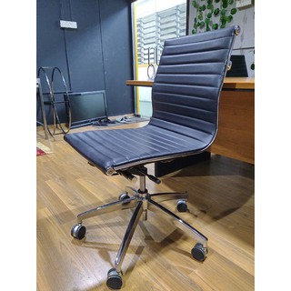 Office Chair Kerusi Pejabat DIrector Chair Kerusi Pengarah Ergonomic Black Colour [Used Chair]