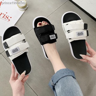 The new 2020 couples slippers for men and women summer sandals outside a word procrastinates han edition leisure wear non-slip personality beach shoes