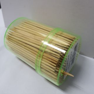 Cungkil gigi kayu Toothpicks wooden 1 bottle dispenser adjustable pour holes splinter free plastic mo