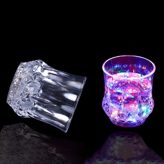 BWMY Creative Light Up LED Cups Automatic Flashing Drinking Cup Mugs Color Changing HOT