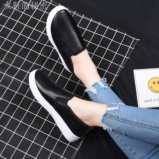 Small white shoes female Korean version of the comfortable nurse light non-slip casual beauty canvas one foot lazy